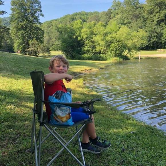 Meet your Posher, Cyndi - Picture 1 of 1